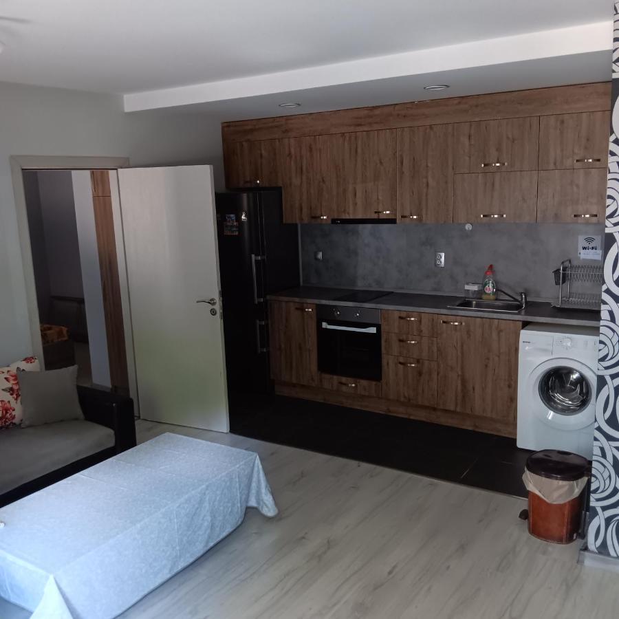 Melani 2 Apartman Plovdiv Kültér fotó